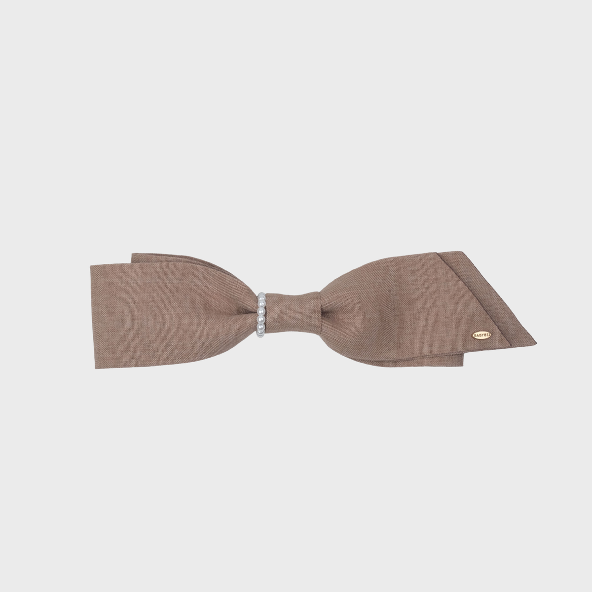 Suiting Pearl Medium Hair Barrette (2 Layered & 1 Strand)
