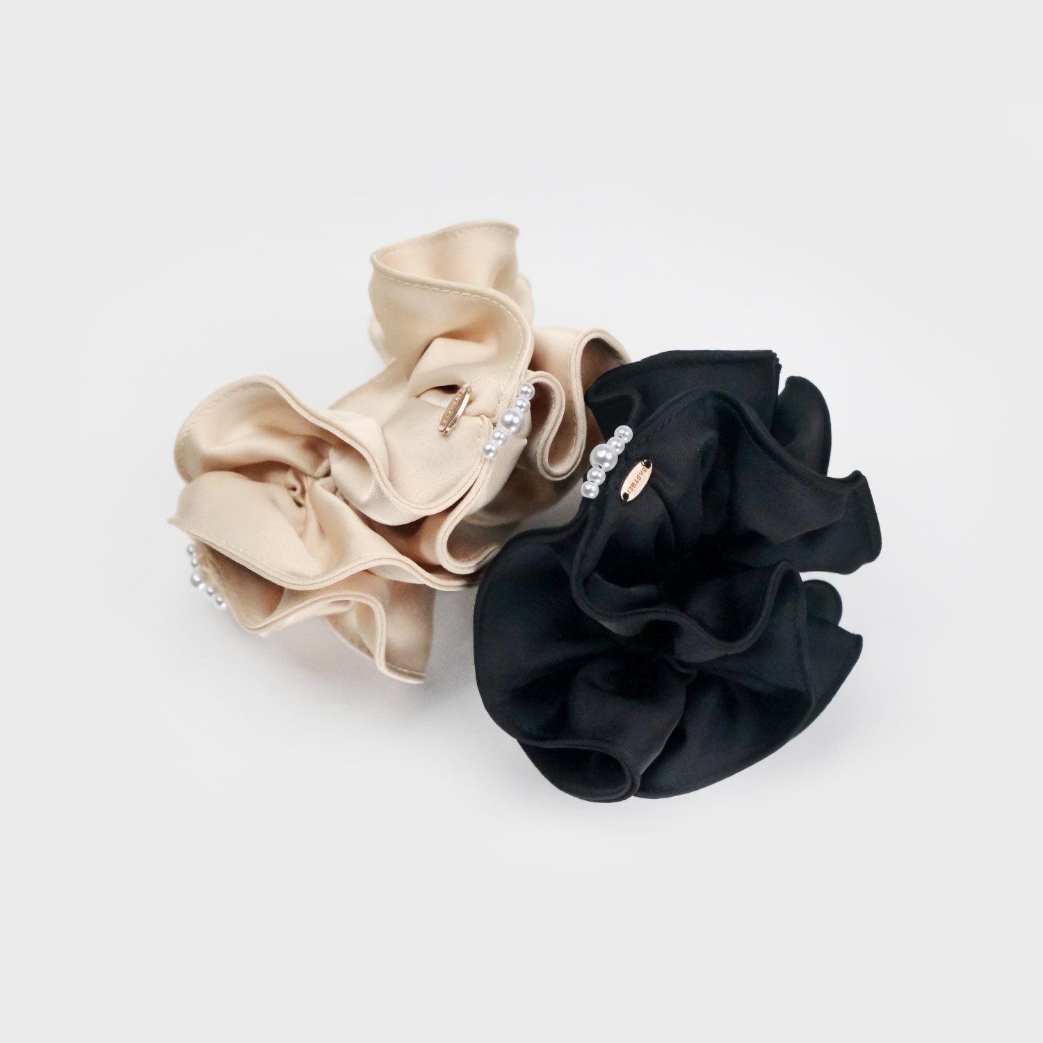 Satin Pearl Medium Scrunchie (2 Layered & Gradient)
