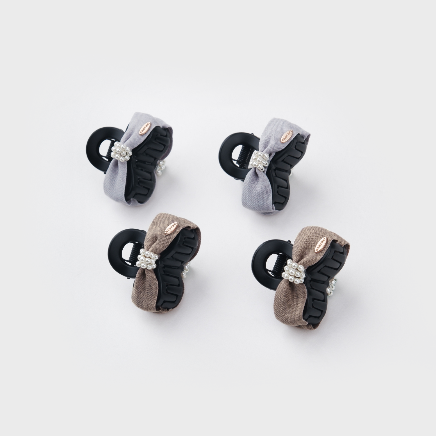 Suiting Pearl Small Hair Claws (1 Bow & Beaded)