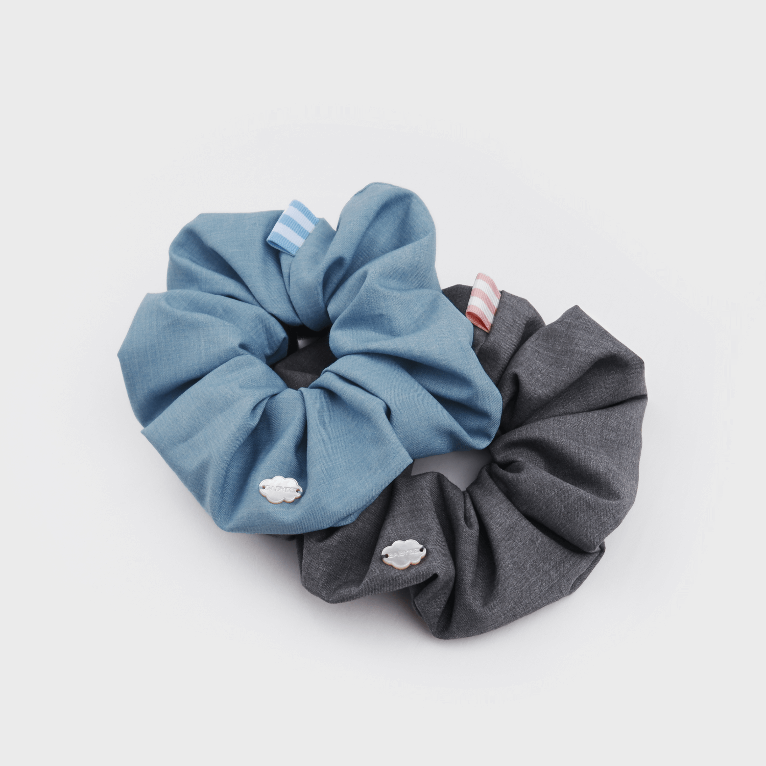 Suiting Shell Large Scrunchie (Stripe & Cloud)