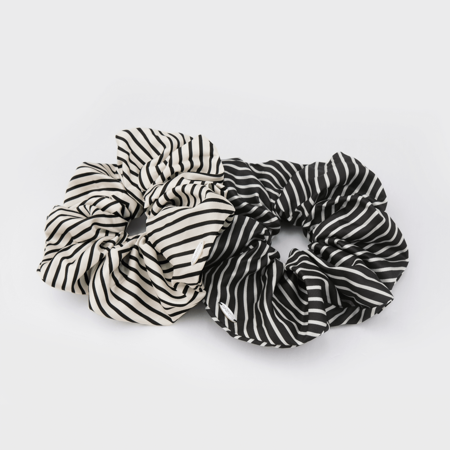 Stripe Shell Extra Large Scrunchie (Simple & Oval)