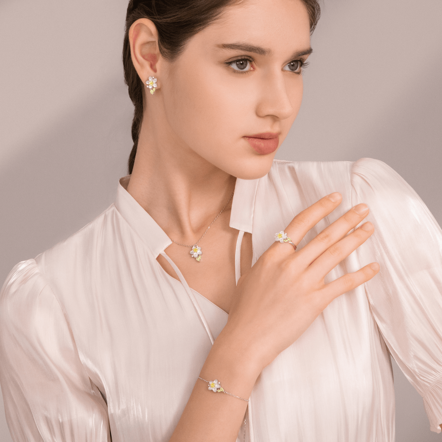 Pear Blossom Inlaid Bracelet