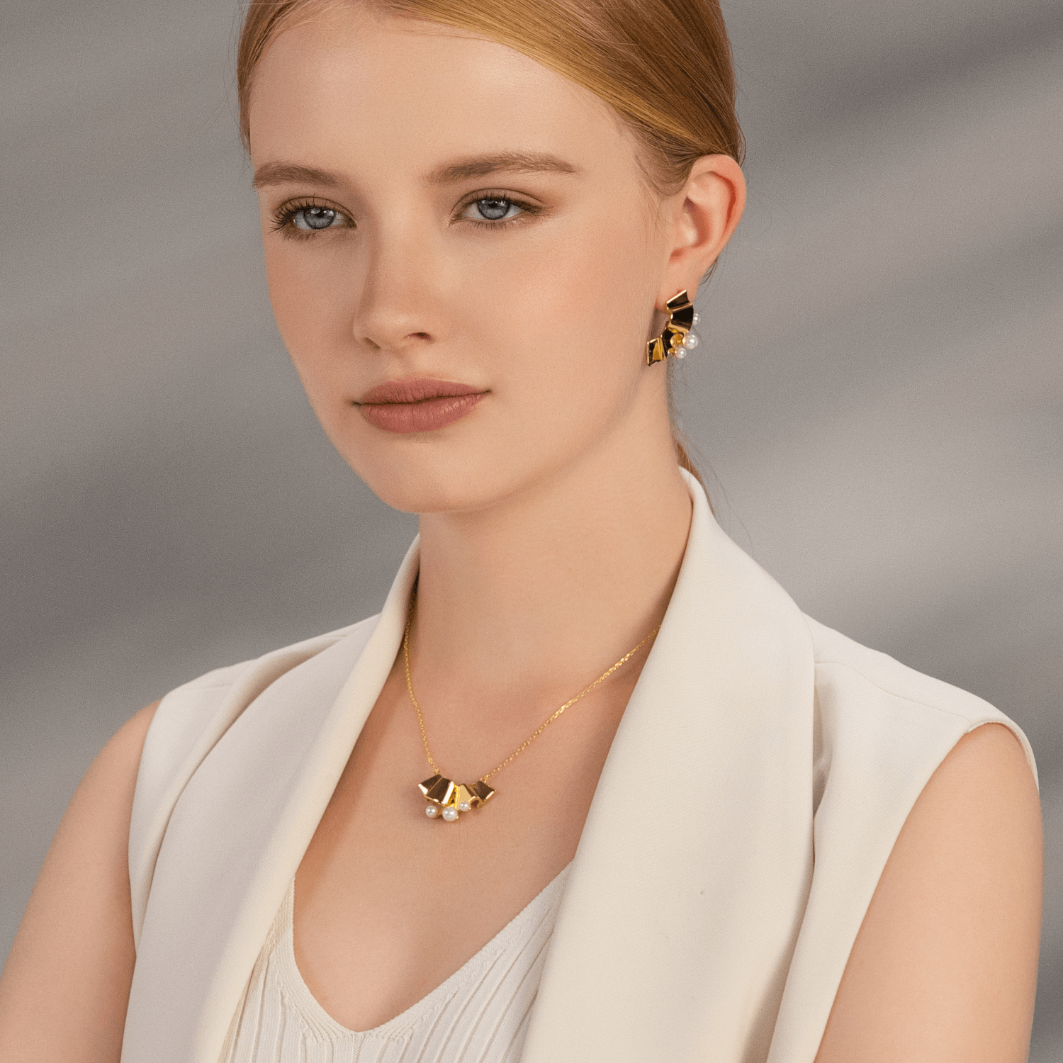 Folding Paper Pendant Necklace