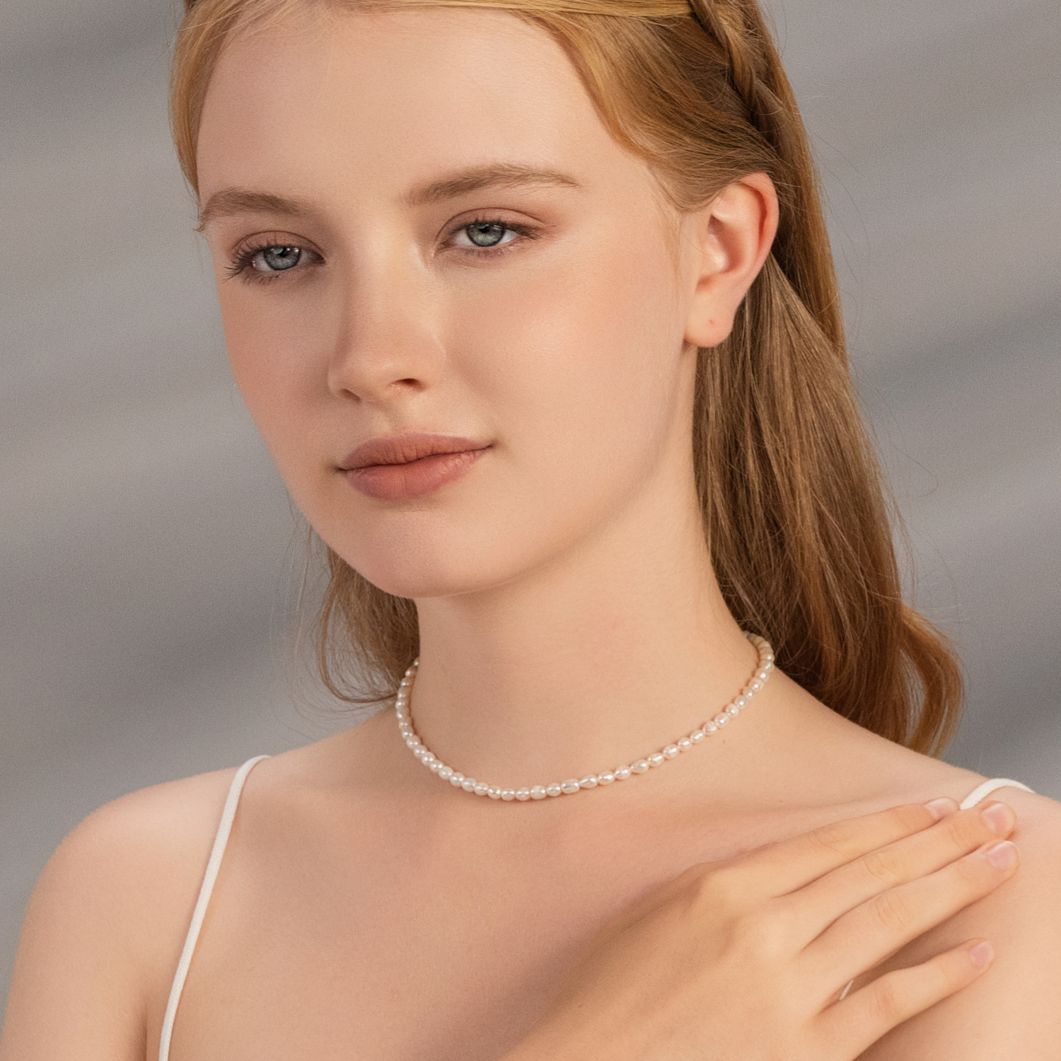 White Dew Beaded Necklace