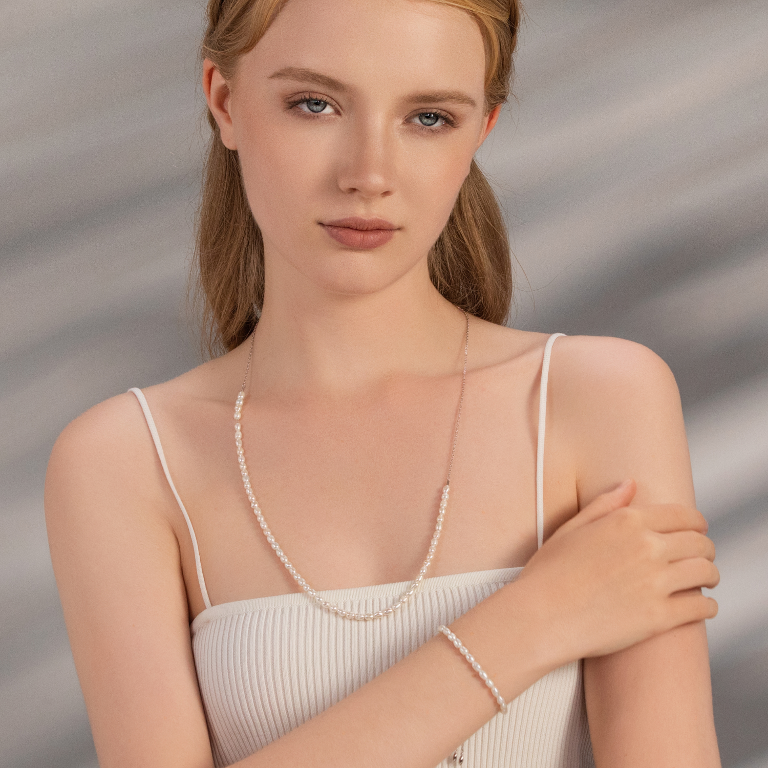 White Dew Beaded Bracelet (Strand)