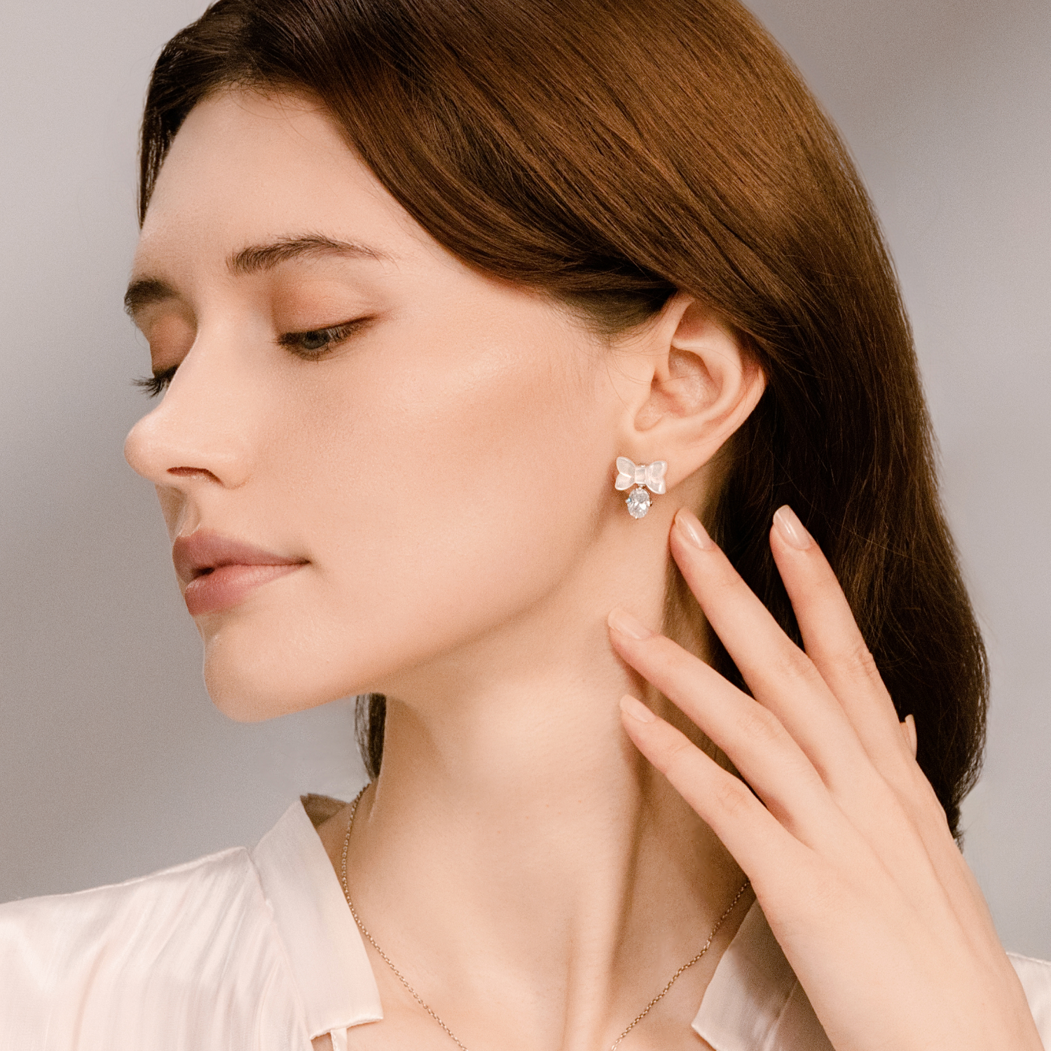 White Romance Stud Earrings