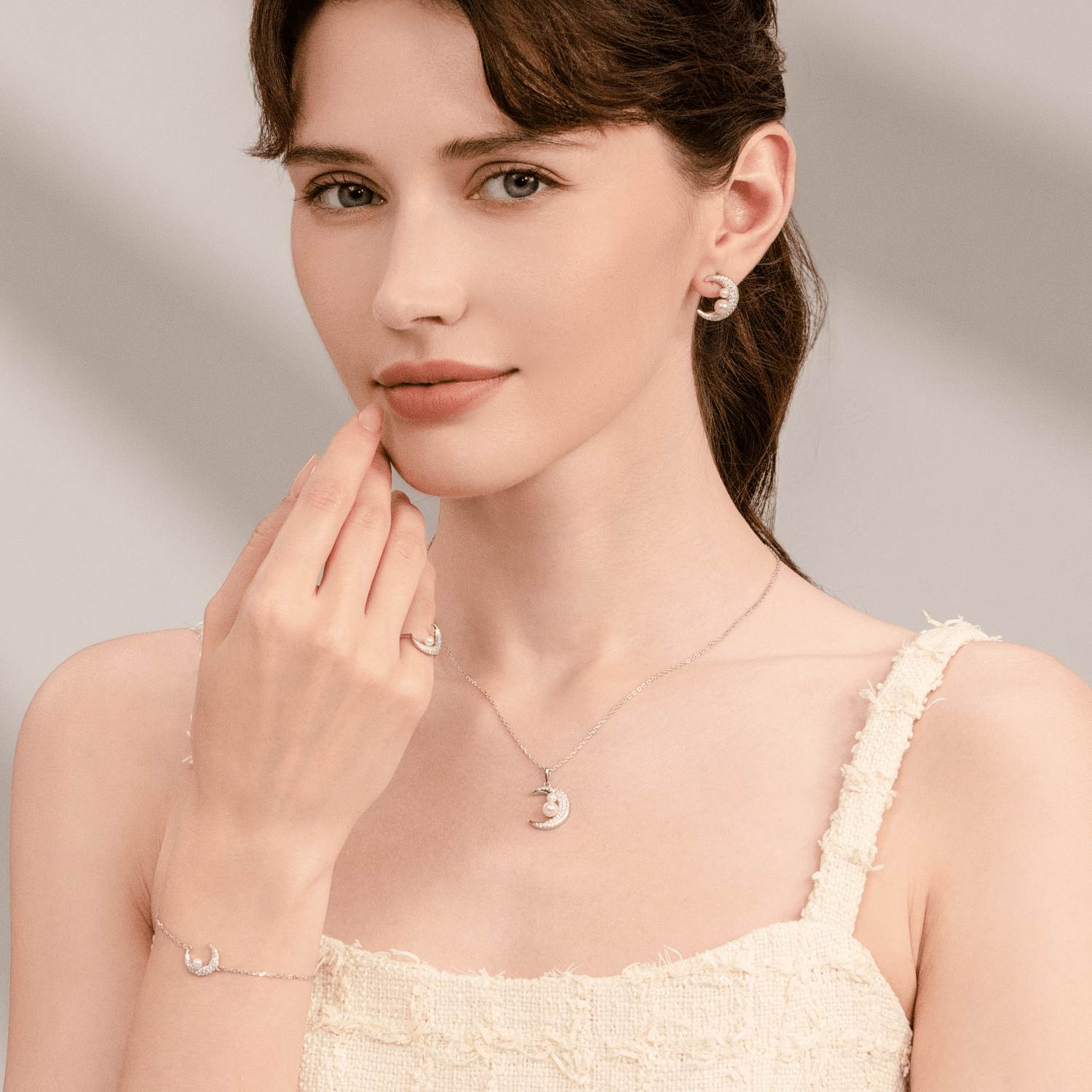 Moon Pave Bracelet