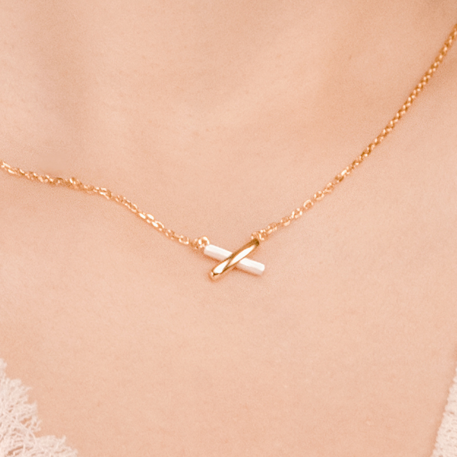 Little Mystery Pendant Necklace