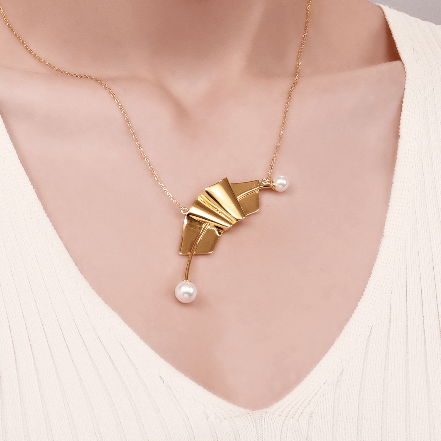 Folding Paper Pendant Necklace