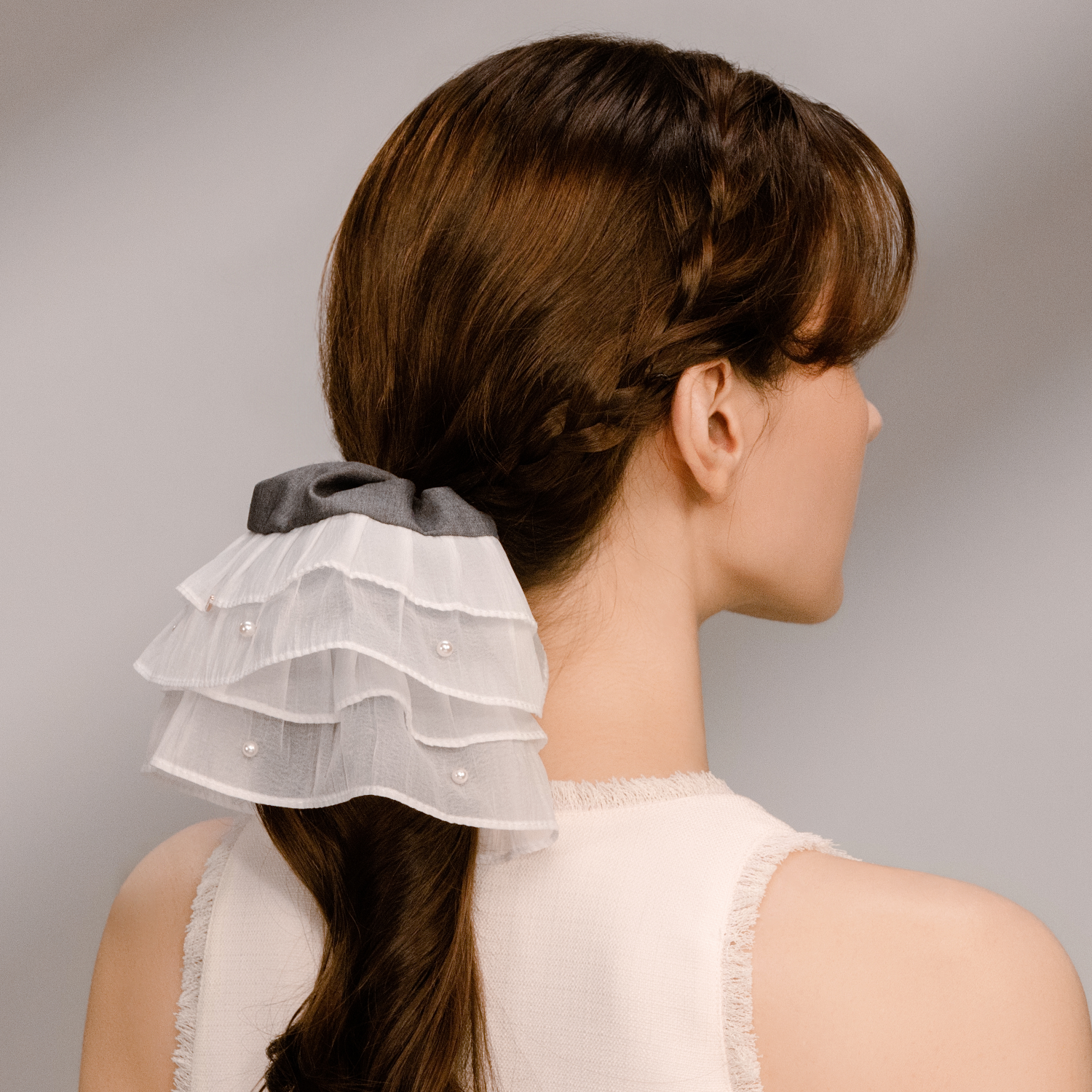 Suiting Pearl Extra Large Scrunchie (Organza & Scattered)