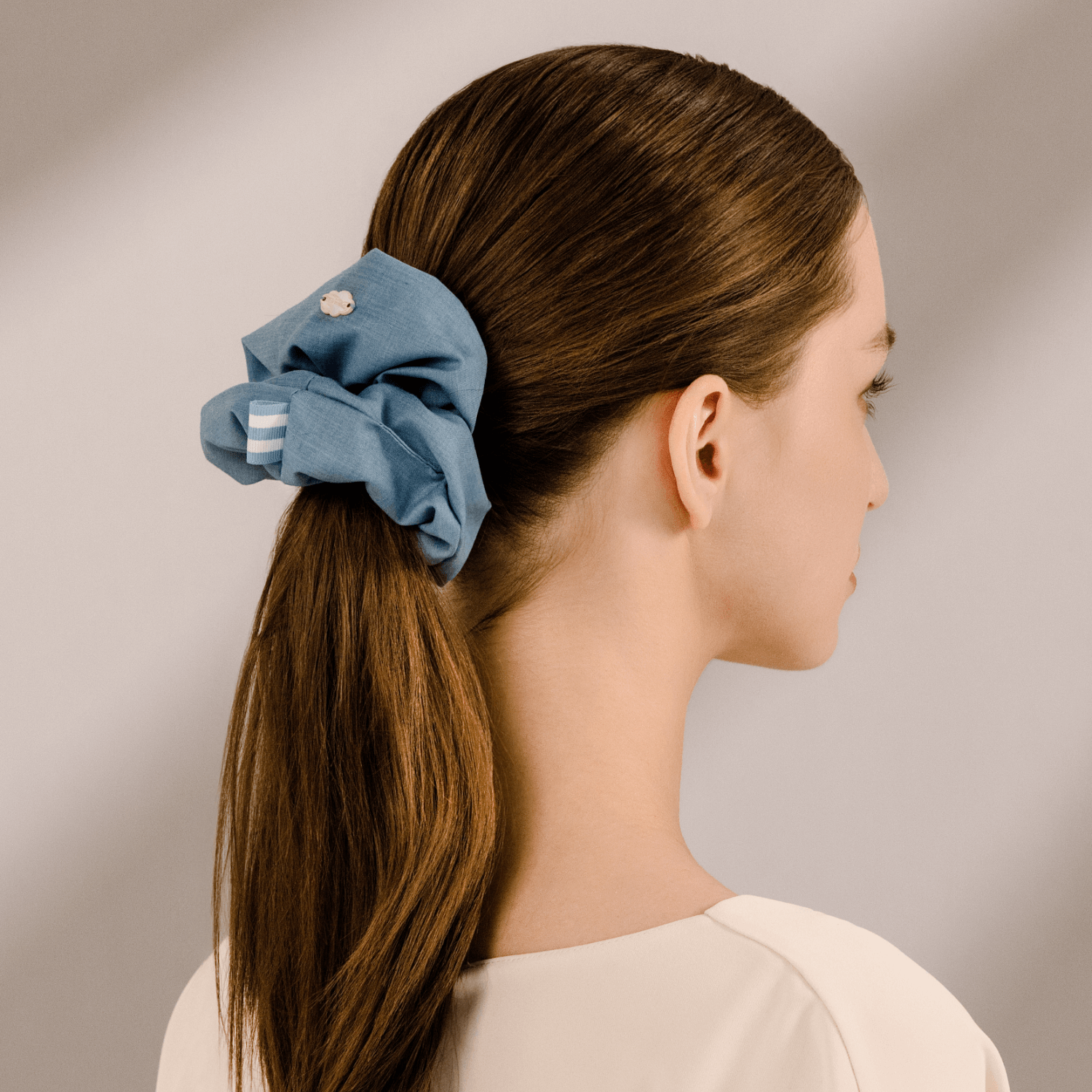 Suiting Shell Large Scrunchie (Stripe & Cloud)