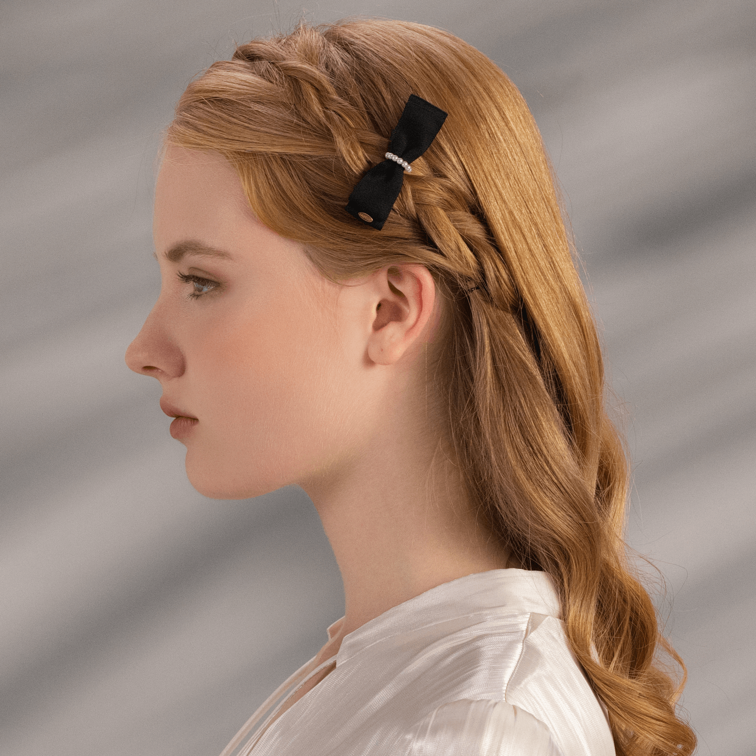 织织珍珠中号鸭嘴夹(包腰单串珠)