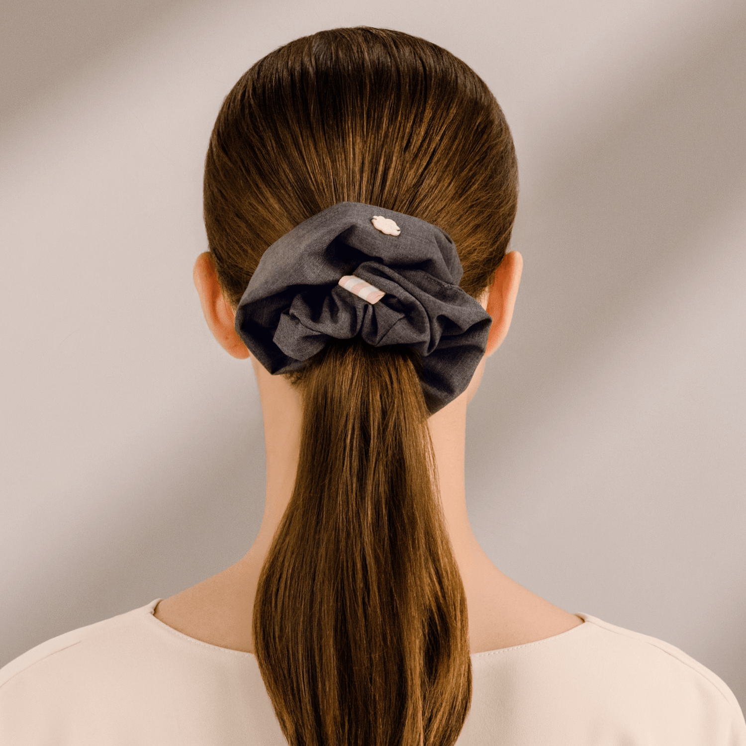 Suiting Shell Large Scrunchie (Stripe & Cloud)