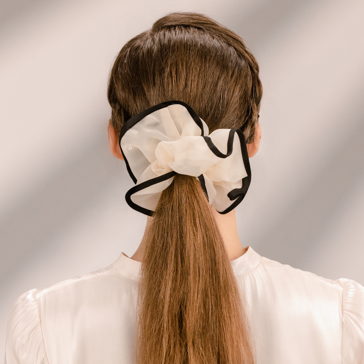 Organza Pearl Large Scrunchie (Color-blocked & Scattered)