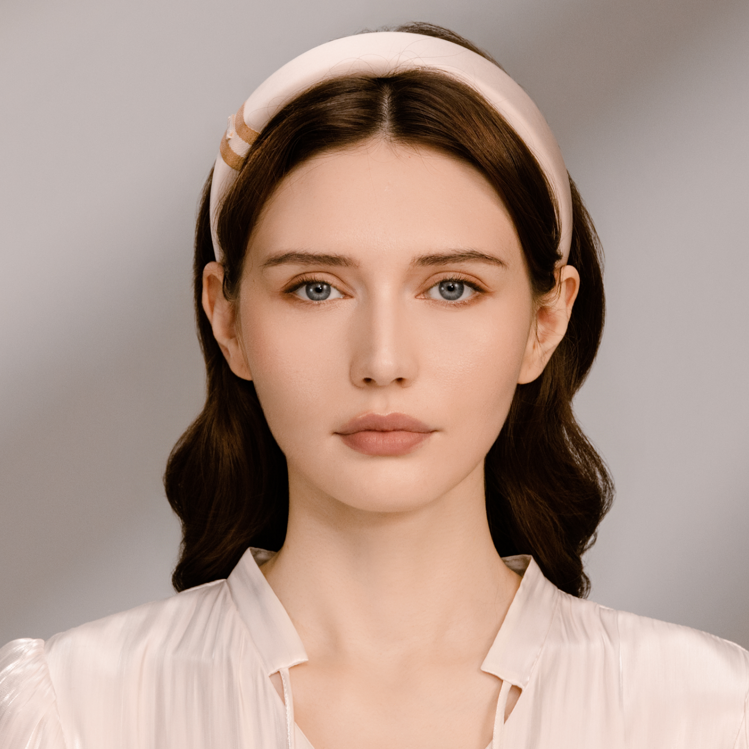 絲絲母貝寬版髮箍(三橫長方貝)