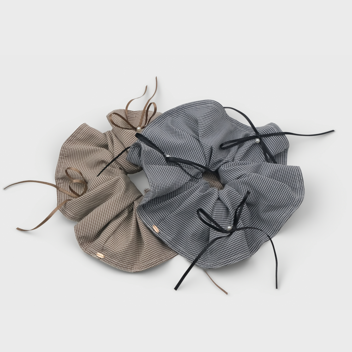 Plaid Pearl Extra Large Scrunchie (3 Bows & 3 Beads)
