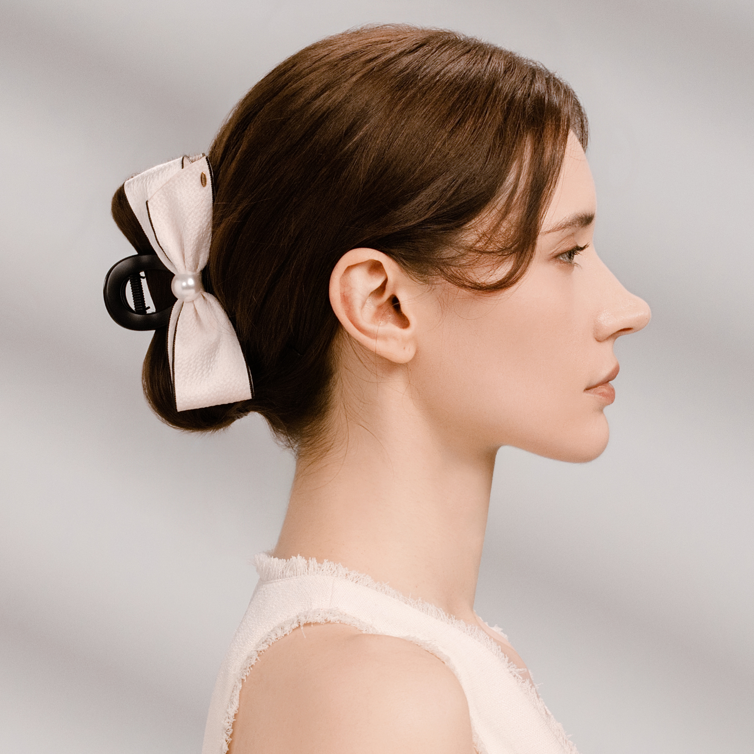 Ribbon Pearl Large Hair Claw (1 Bow & 1 Bead)