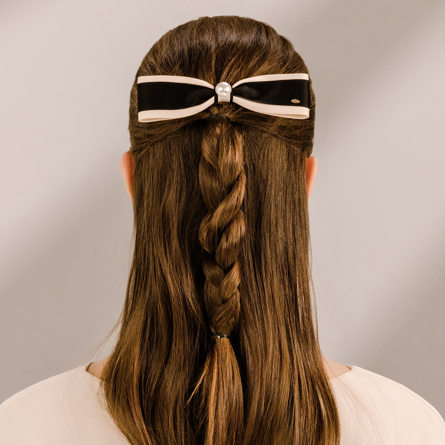 Ribbon Pearl Medium Hair Barrette (Color-blocked & 1 Bead)