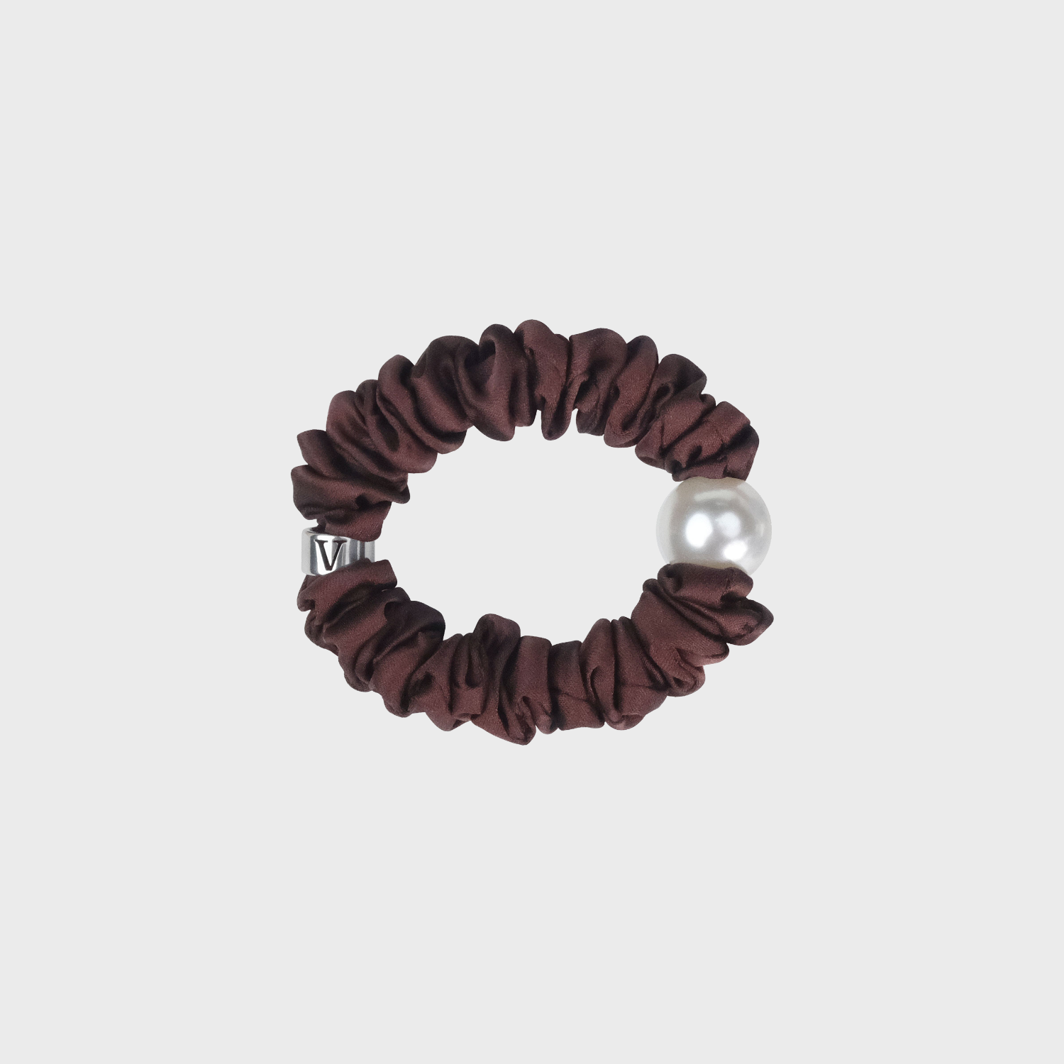 Satin Pearl Small Scrunchie (Ring Letter & 1 Bead)