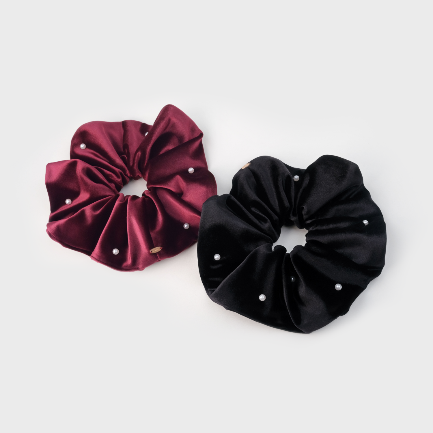 Velvet Pearl Extra Large Scrunchie (Simple & Scattered Beads)