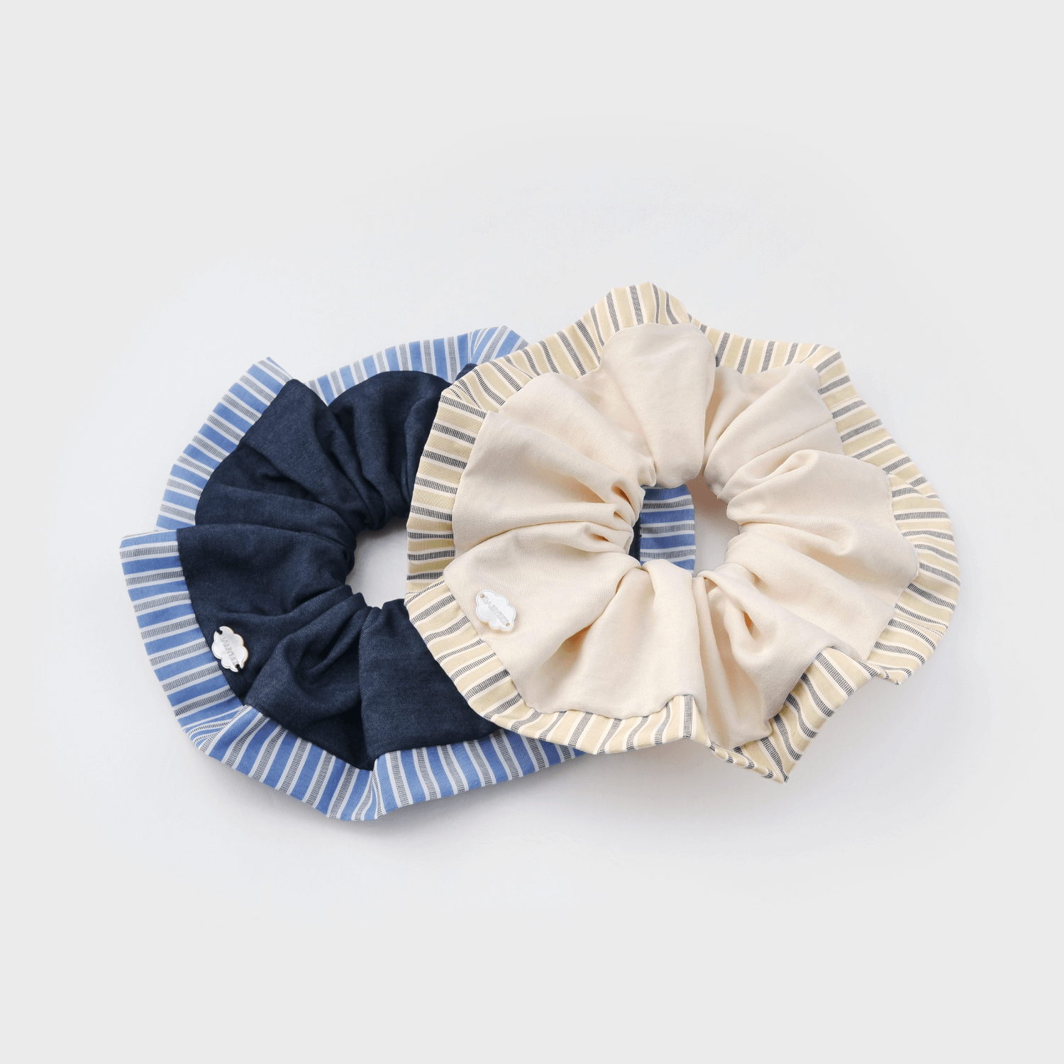 Stripe Shell Extra Large Scrunchie (Color-blocked & Cloud)
