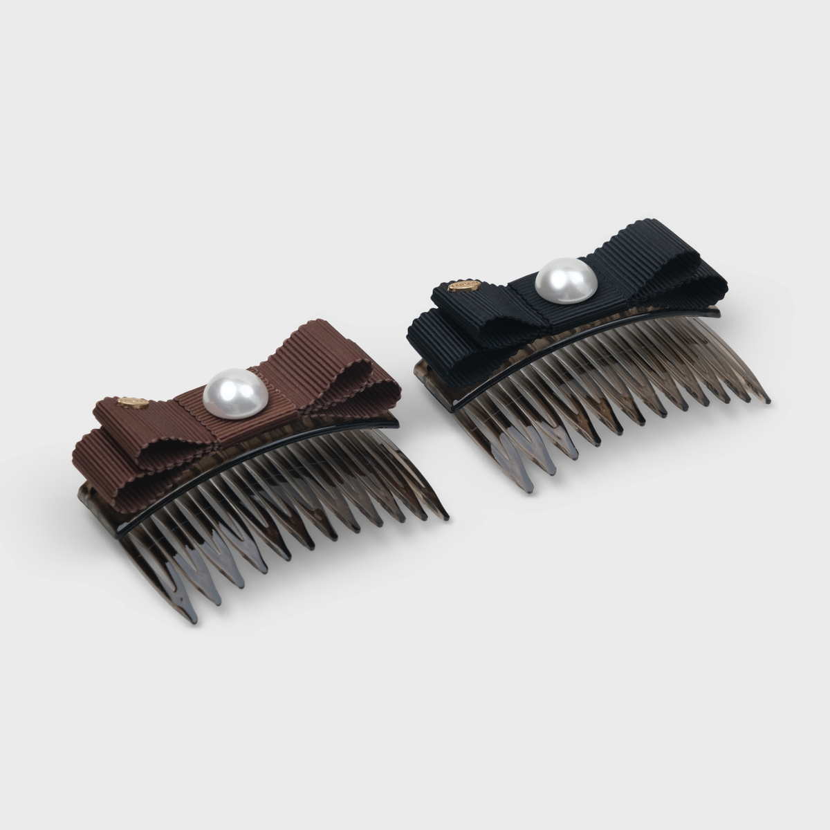 Ribbon Pearl Medium Hair Comb (2 Layered & 1 Bead)