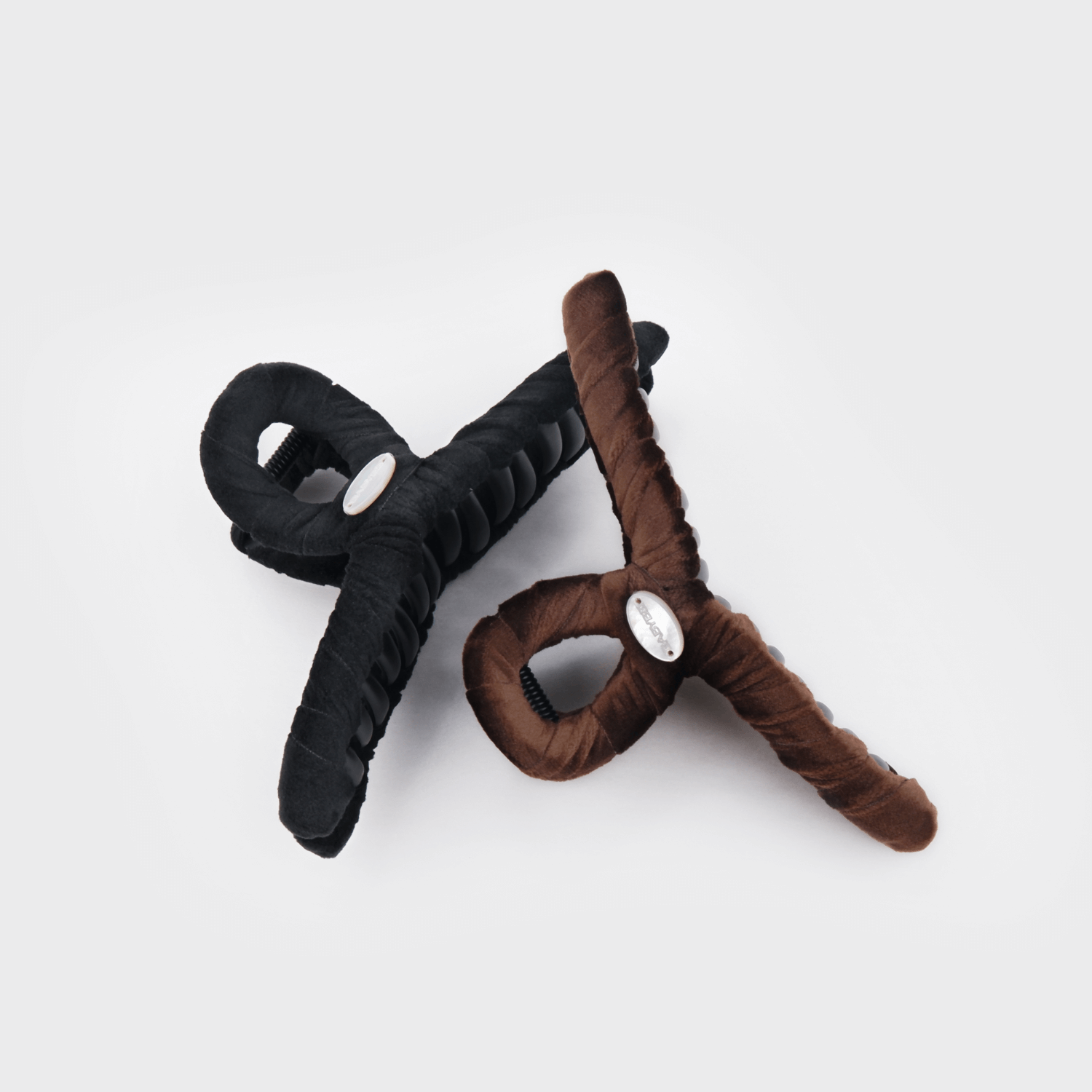 Velvet Shell Extra Large Hair Claw (Wrapped & Oval Shell)