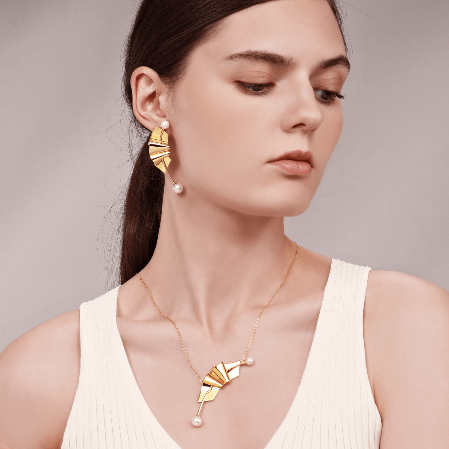 Folding Paper Pendant Necklace