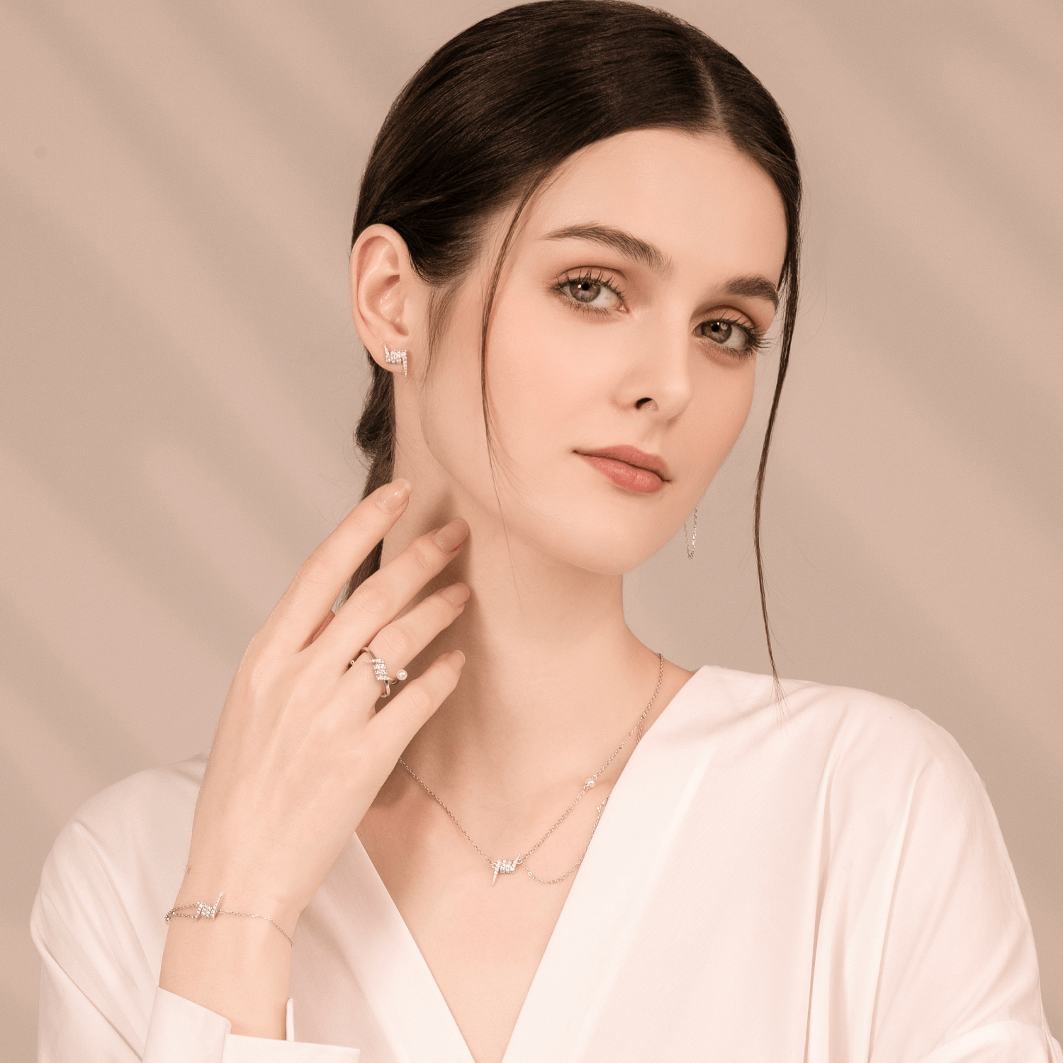 Thorn Stud Earrings