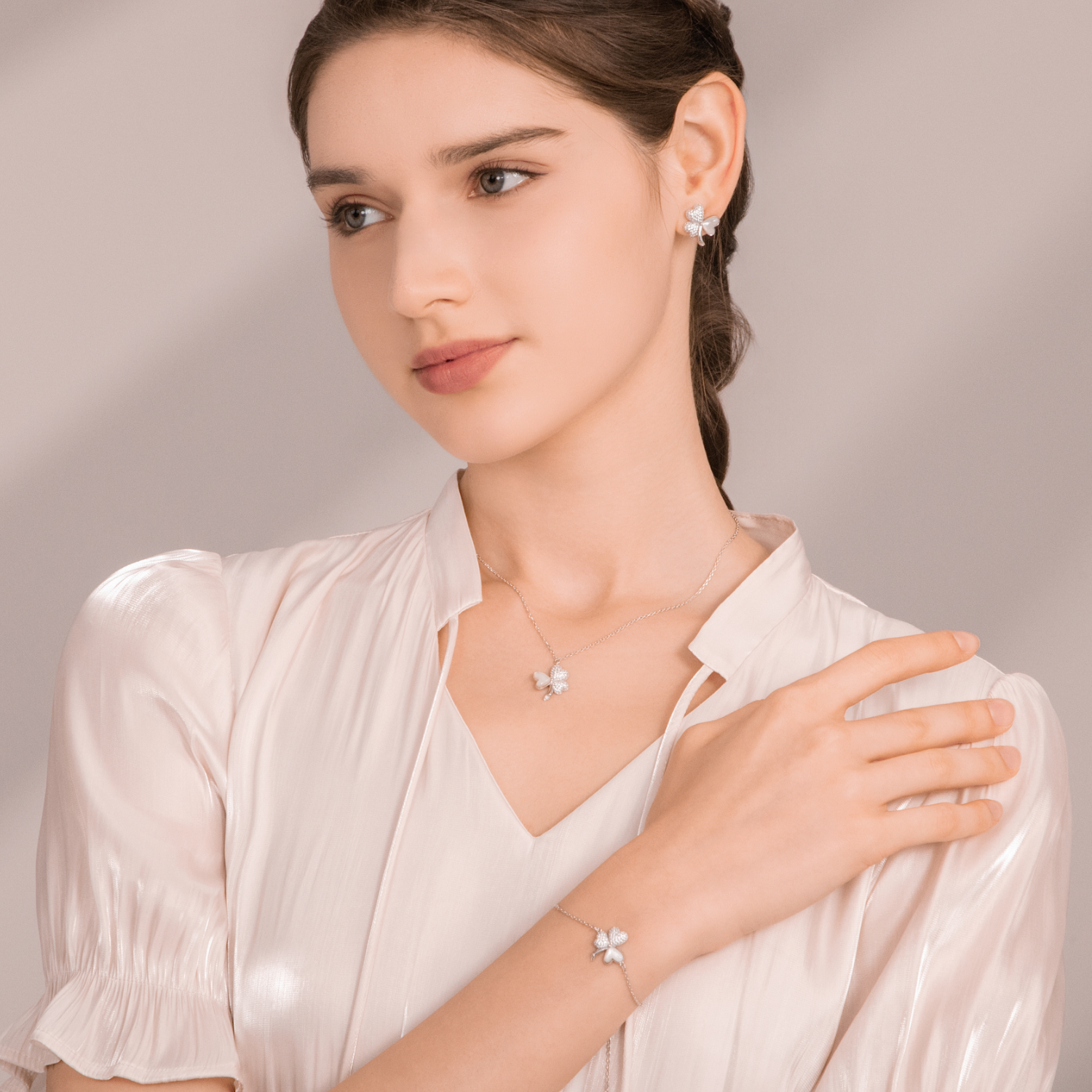 Clover Pave Bracelet