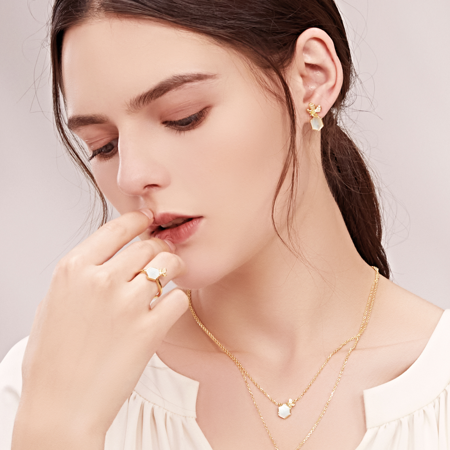 Honeycomb Pave Ring