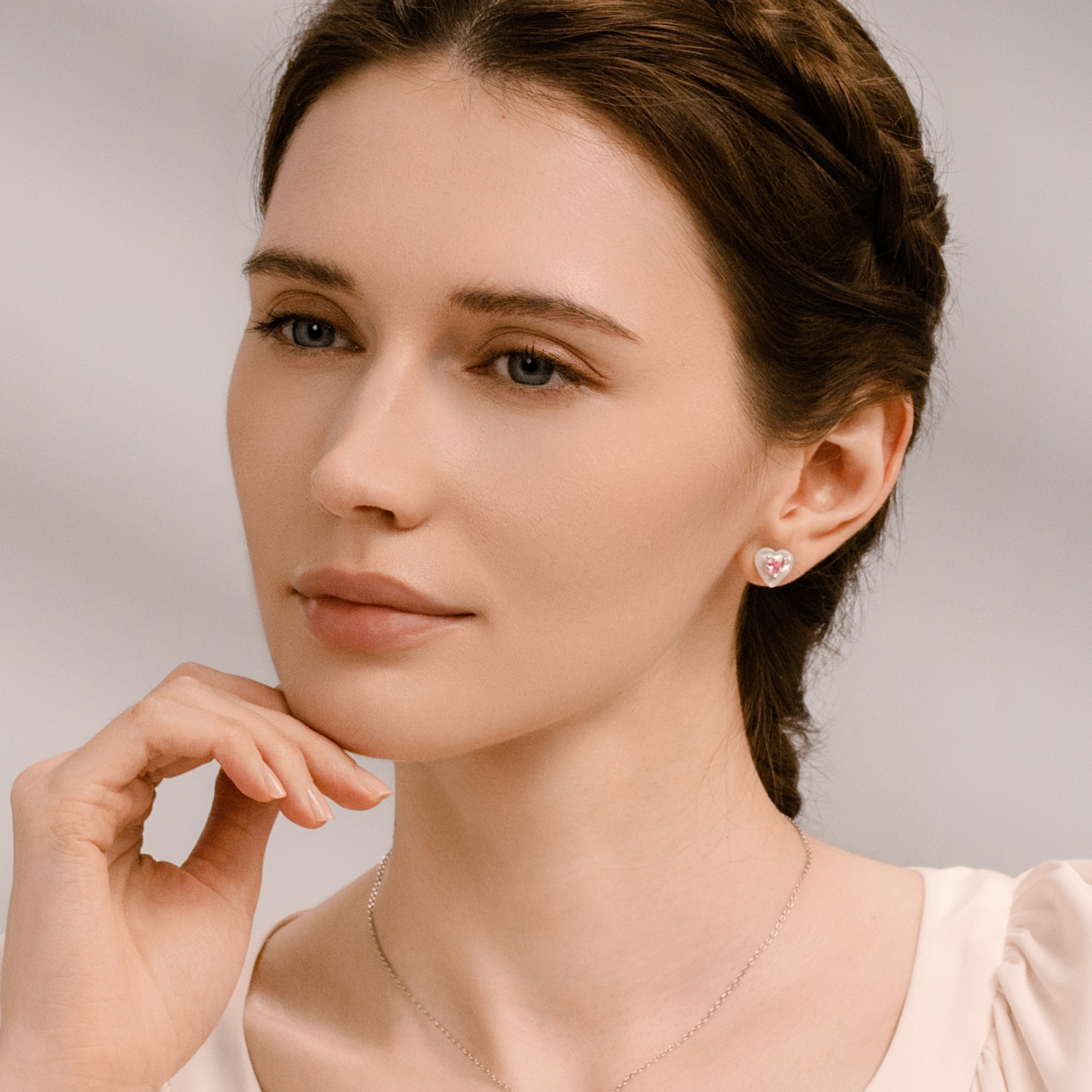 Peachy Spark Stud Earrings