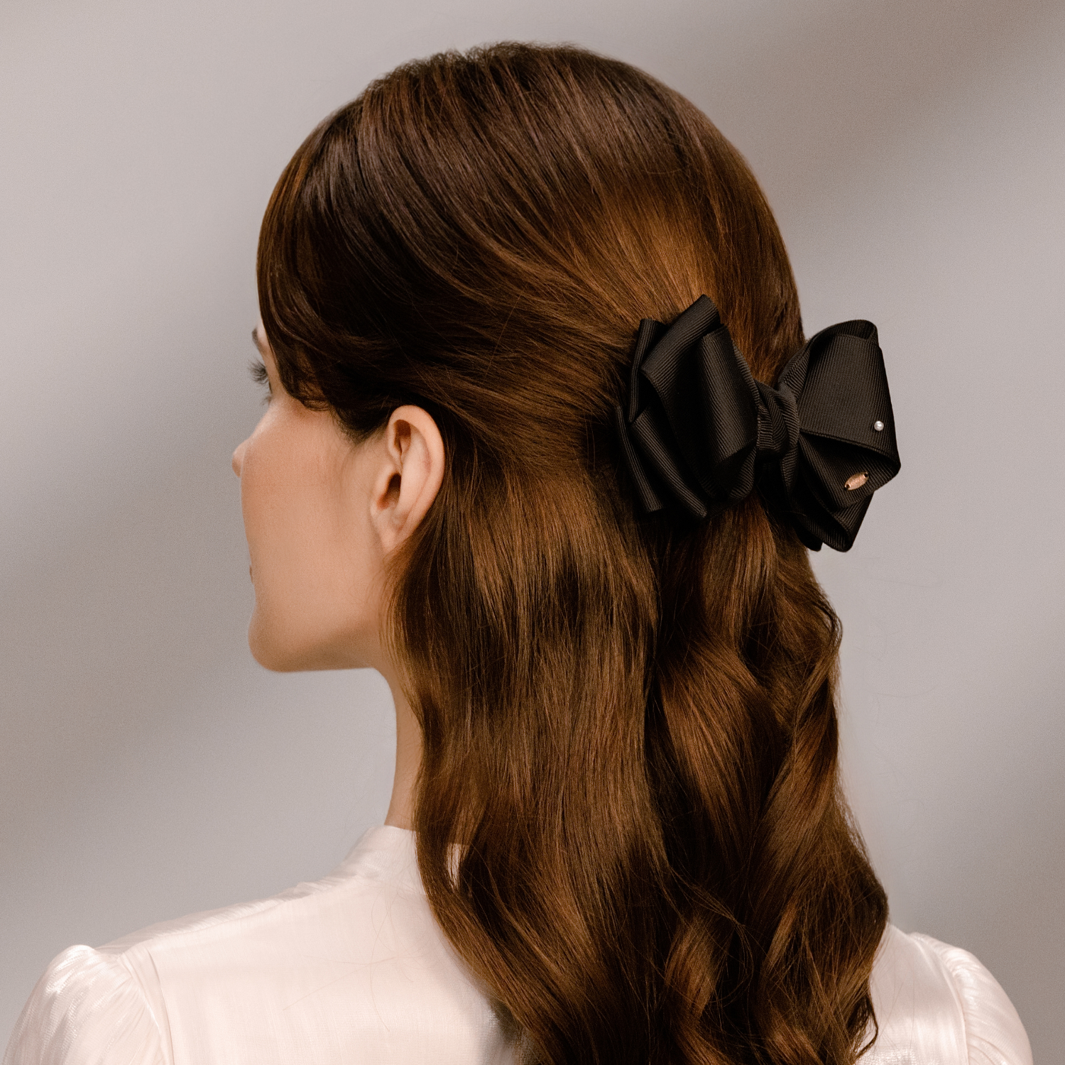 Ribbon Pearl Medium Hair Barrette (5 Layered Bow & 4 Beads)