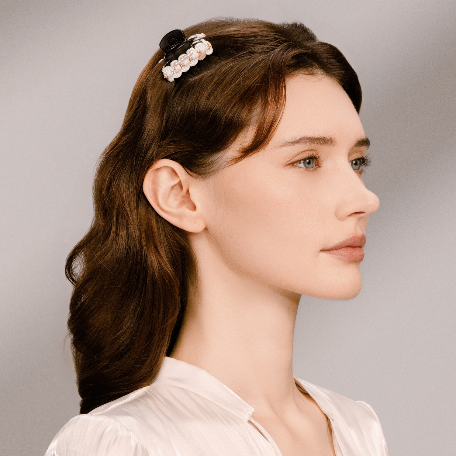 Cotton Pearl Small Hair Claws (Chain & Beaded)