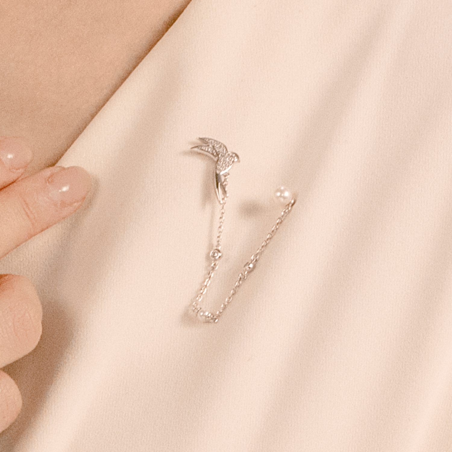 Swallow Chain Brooch