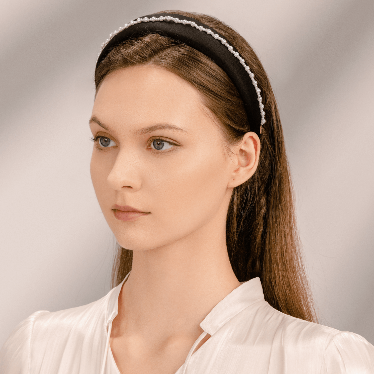 Satin Pearl Wide Headband (Linear & 1 Strand)