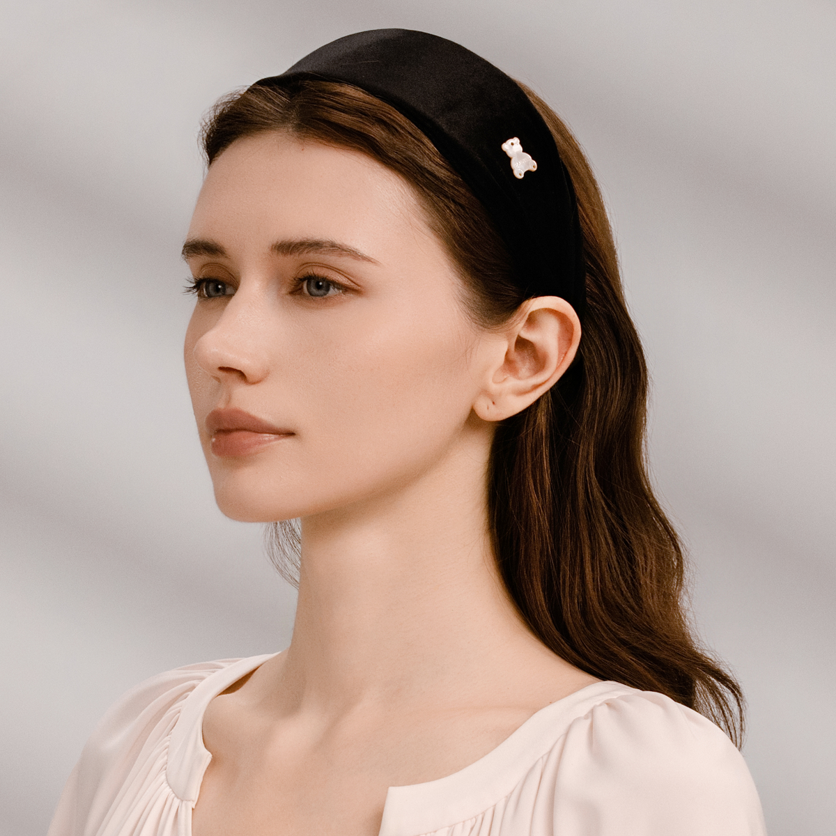 Velvet Shell Extra Wide Headband (Simple & Bear)