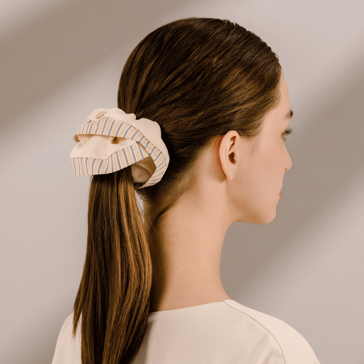 Stripe Shell Extra Large Scrunchie (Color-blocked & Cloud)