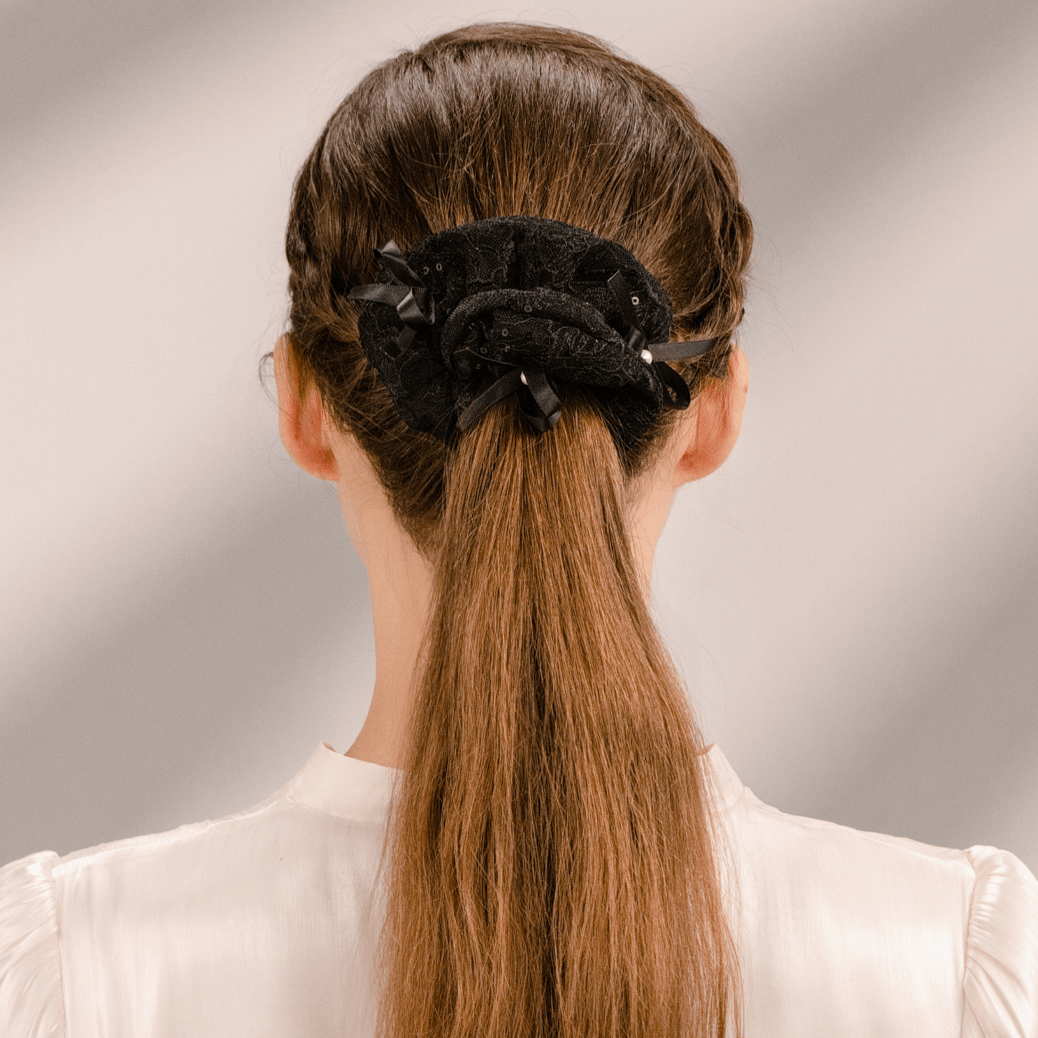 Embroidered Pearl Large Scrunchie (5 Bows & 5 Beads)