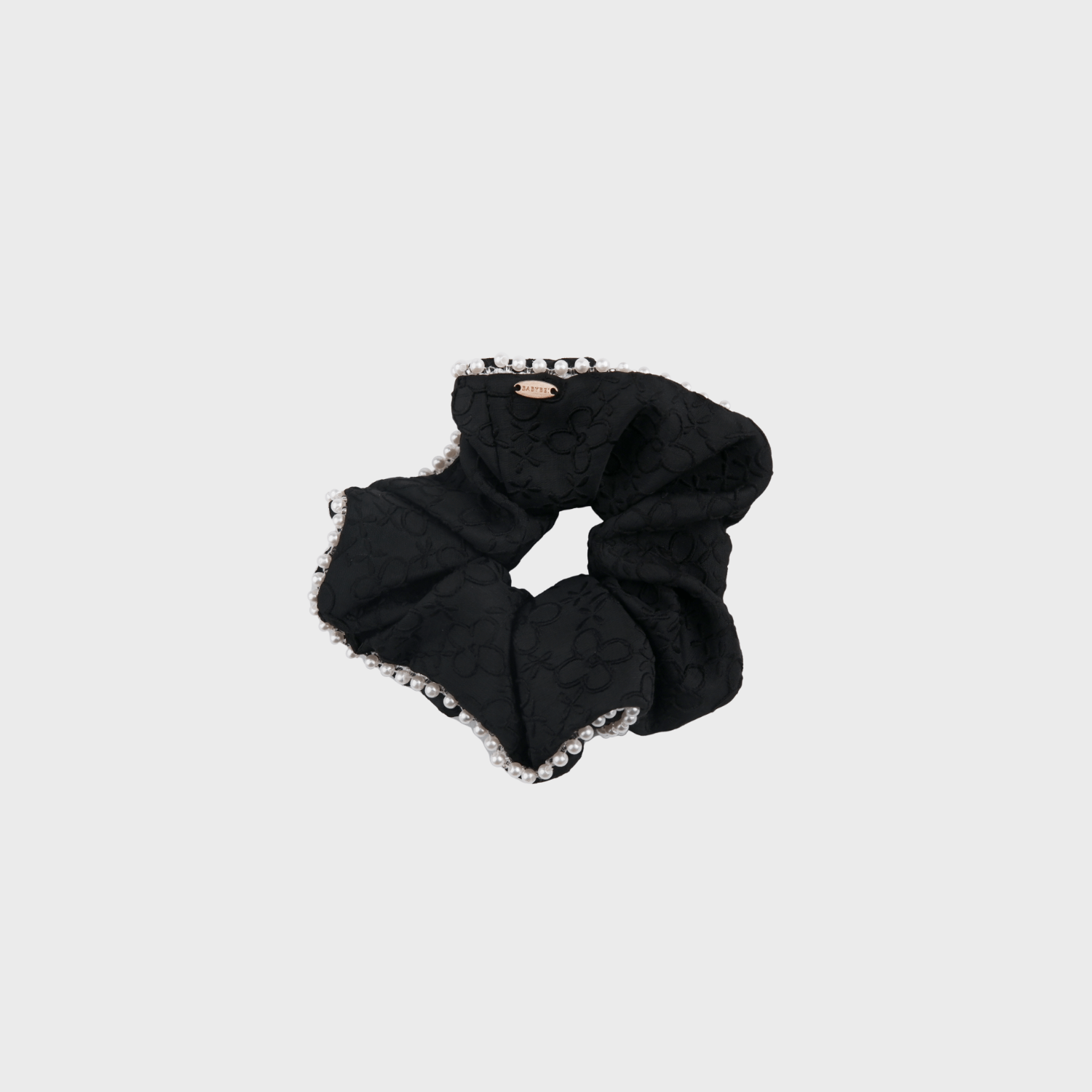 Embroidered Pearl Large Scrunchie (Floral & 1 Strand)