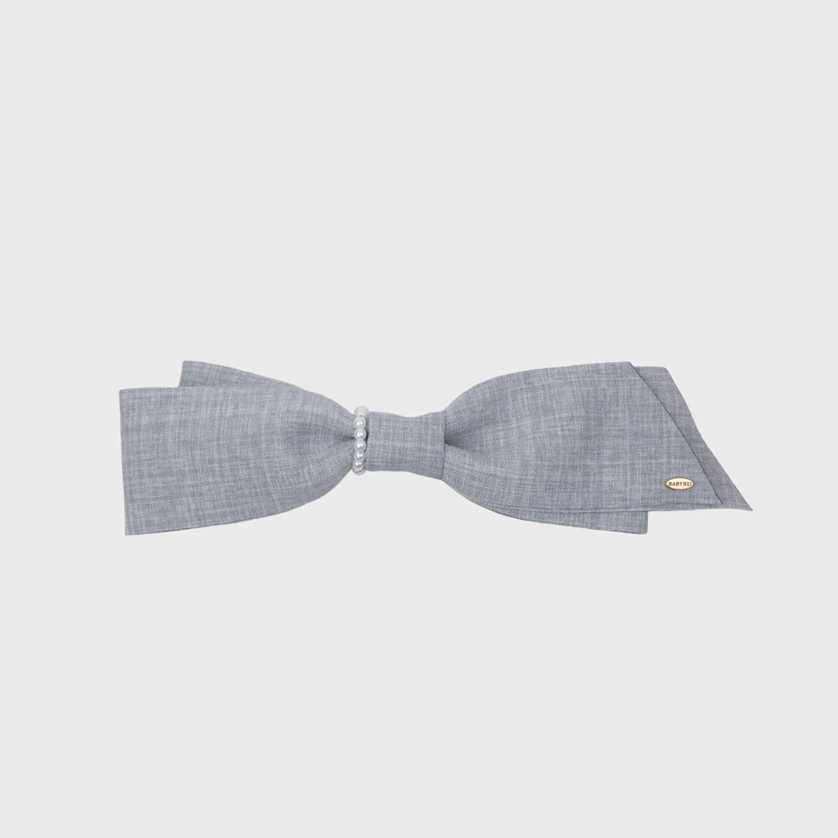 Suiting Pearl Medium Hair Barrette (2 Layered & 1 Strand)