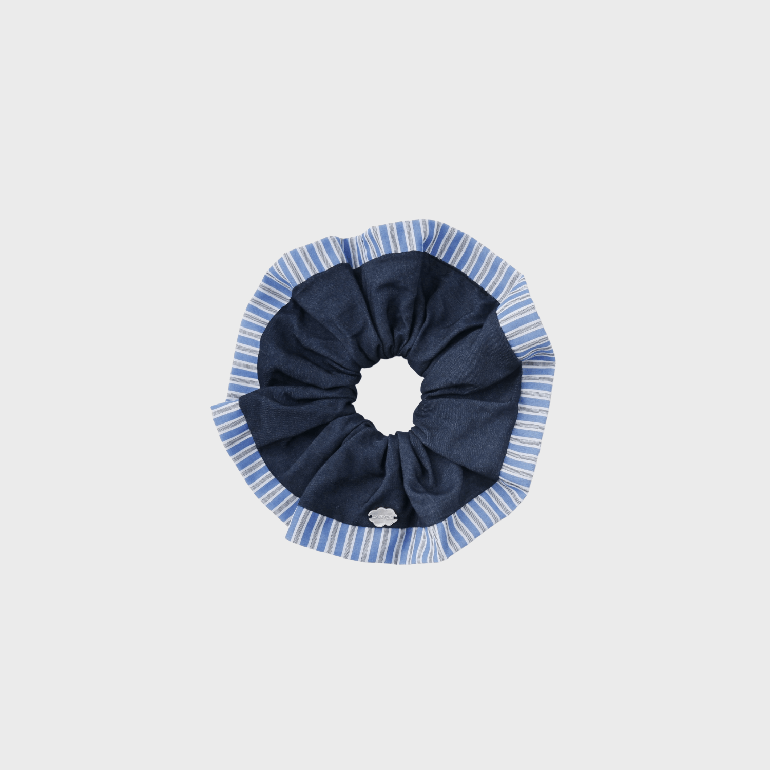 Stripe Shell Extra Large Scrunchie (Color-blocked & Cloud)