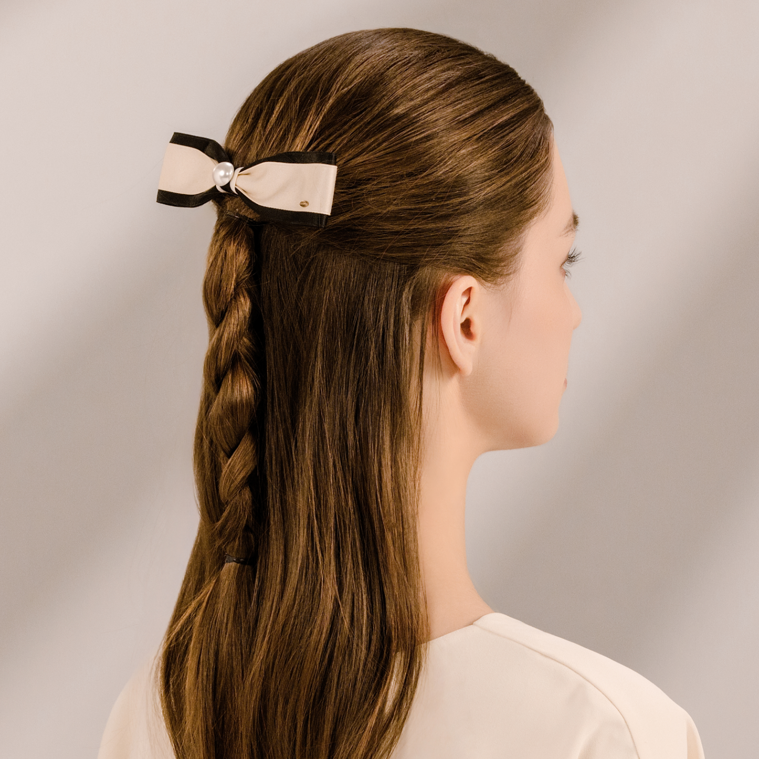 Ribbon Pearl Medium Hair Barrette (Color-blocked & 1 Bead)